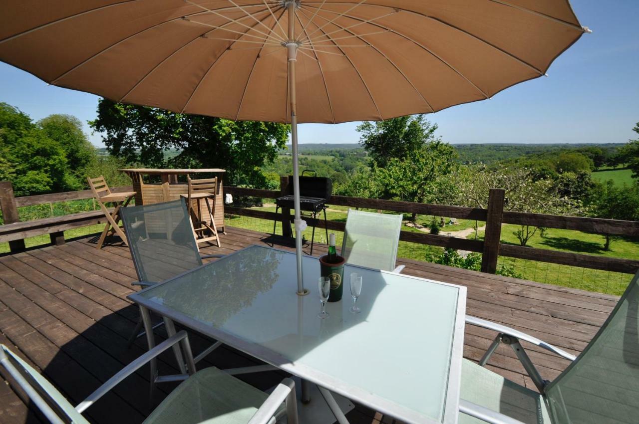 Vue De La Vallee Apartment Senven-Léhart Exteriör bild